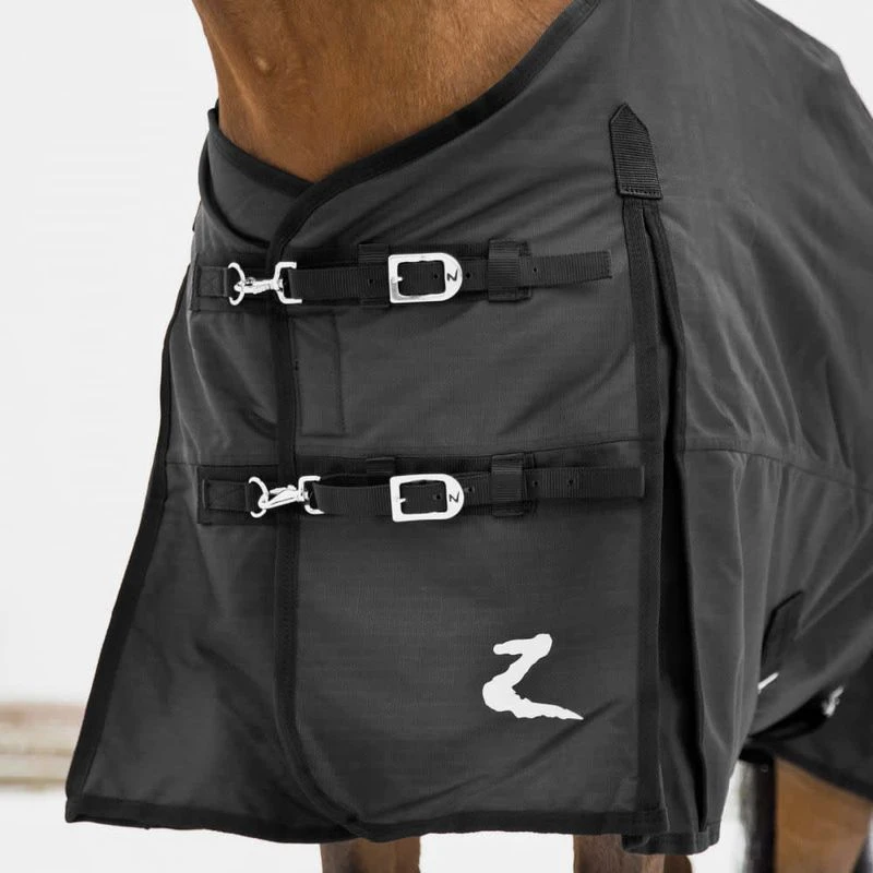 Horze Nevada Medium Weight Turnout Blanket - Black 3 Horze Nevada Medium Weight Turnout Blanket - Black - Image 3