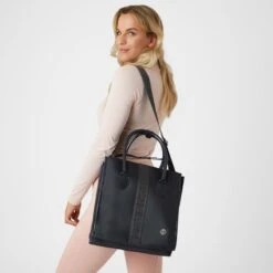 B Vertigo Grooming Tote Bag - Dark Navy -Tackof The Day Shop 602687 800 800